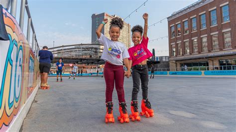 canalside roller rink photos|New: Roller Rink Opens for All Ages Fun at Canalside